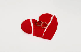 15 Little-Known Breakup Mistakes That Keep You Stuck in&nbsp;Heartbreak